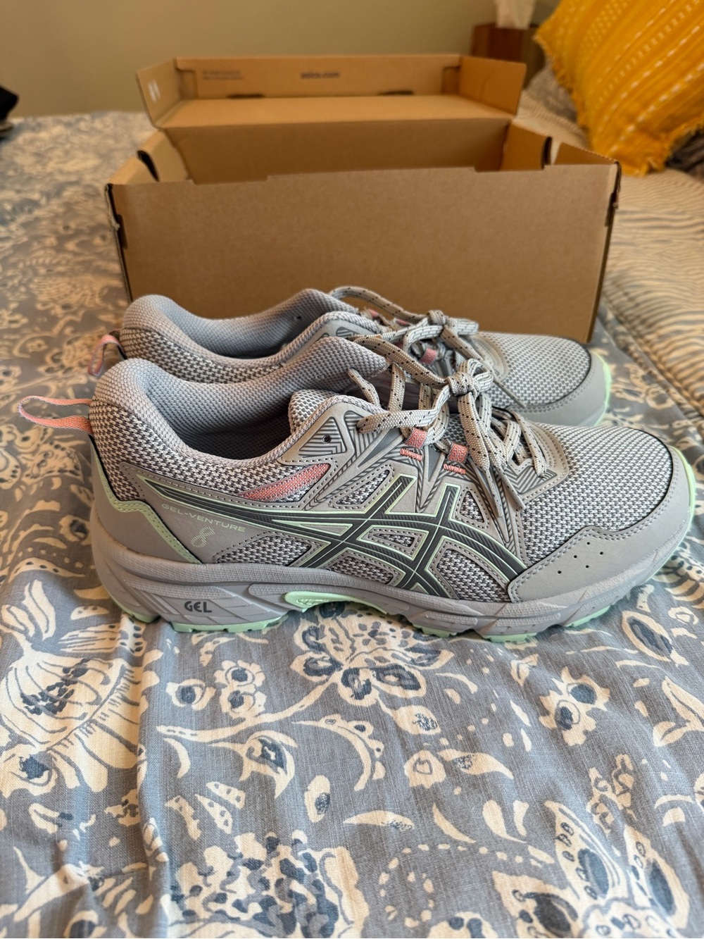 Asics Women’s Gray and Mint Trail Sneakers